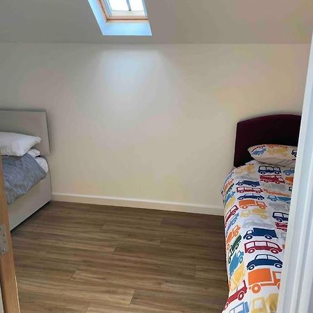 Truro City Escape Exteriör bild